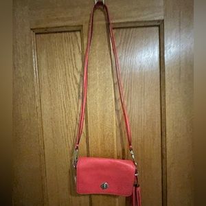 🎁💓👜COACH 19914 LEGACY LEATHER PENNY SHOULDER PURSE 👜- salmon color NWT